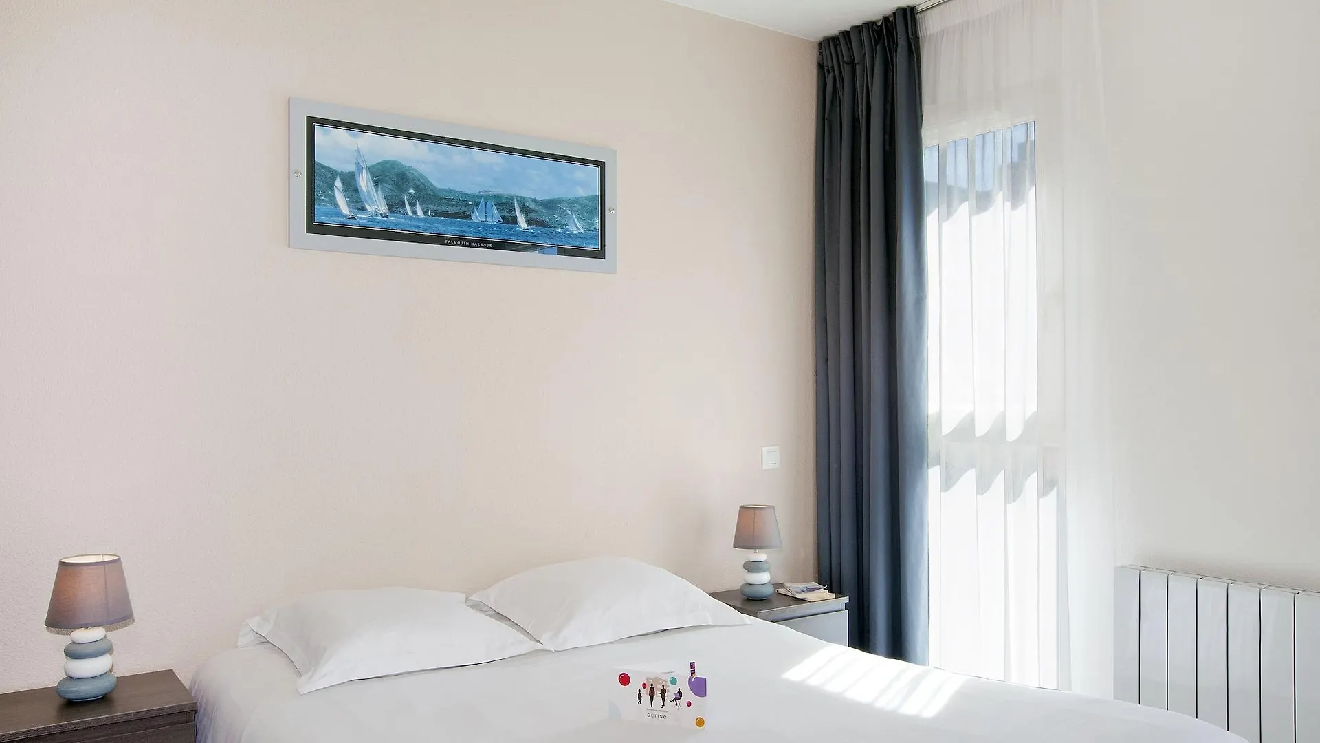 Cerise Lannion Aparthotel
