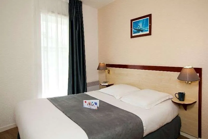 Cerise Lannion Aparthotel