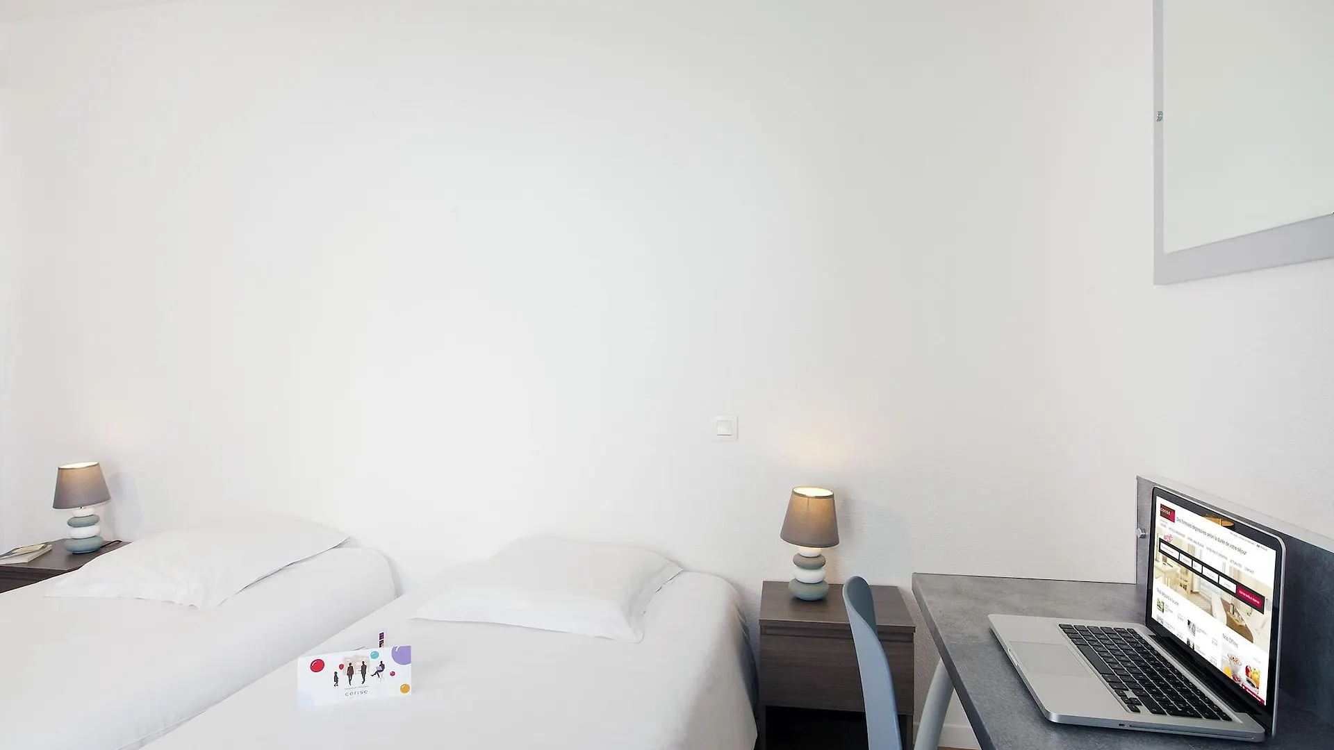 Cerise Lannion Aparthotel